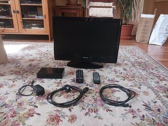 Starší FullHD TV se set-top-boxem - 1