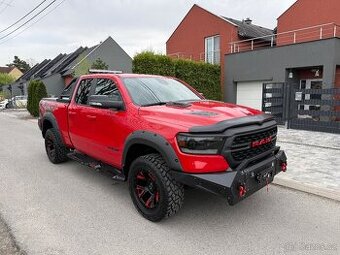 DODGE RAM 1500 HARD OFFROAD HEMI NAVIJÁK
