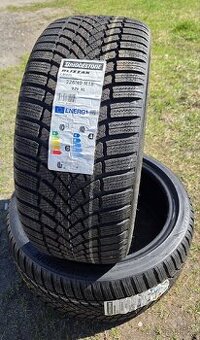2ks nových zimních pneu Bridgestone Blizzak 225/40/18