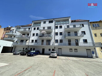 Pronájem bytu 1+kk, 27 m², České Budějovice, ul. Nádražní