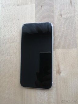 iPhone XR 64 Gb