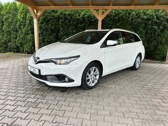Toyota Auris combi 1.6 VVT-i 97kW BUSINESS původ ČR