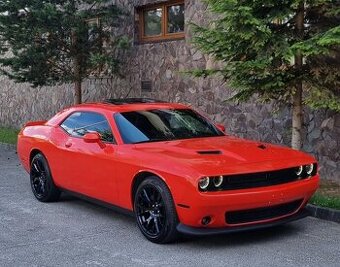 Prodám Dodge Challenger 3.6 V6 Go mango