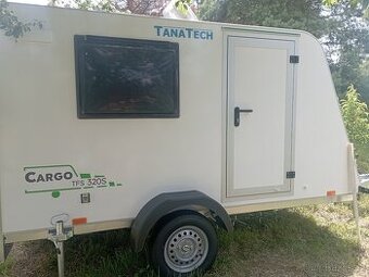 Karavan, maly obytnacek