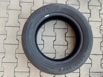 215/55/17 94 v Goodyear efficient grip performance Dot 3624