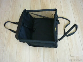 autosedačka pro psa