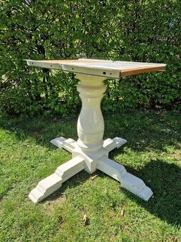 Konstrukce rozkládacího jídelního stolu