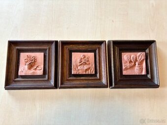 Sada 3 keramických reliéfů – Podbořany, 70. léta