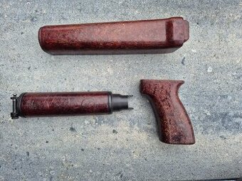 Pažbení samopal vz.58