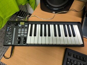 iCON iKeyboard 3X MIDI keyboard
