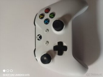 Ovladač Xbox one s