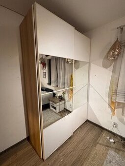 Prodám šatní skříň Ikea PAX