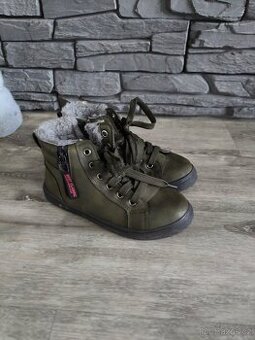 Zimní kotníkové boty vel. 34