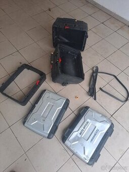 BMW R 1200 GS K25 Vario kufry zbytky na díly