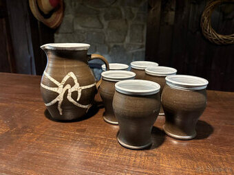 Krásná sada džbán + poháry keramika