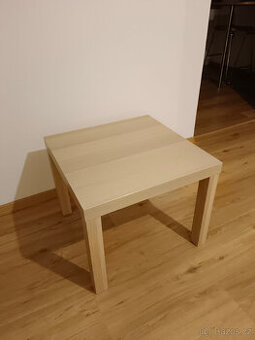 Odkládací stolek LACK z Ikea