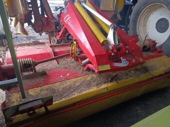 Čelní sekačka pottinger novacat alpha motion