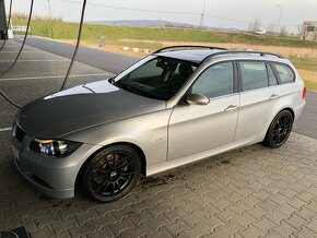 Bmw 330D E91 rok výroby 2006 najeto 299t km