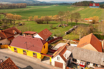 Prodej rodinného domu, 662 m², Přešťovice