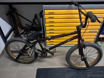 Mongoose  Legion L80