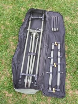 Tripod - 1