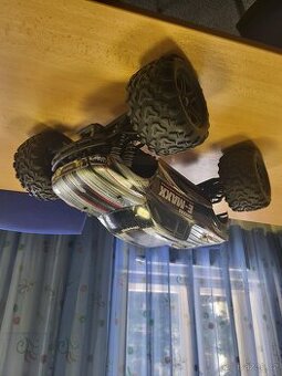 Traxxas E-Maxx, 1:8, Castle Mamba