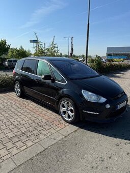 Ford S-Max Titanium S