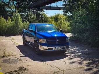 DODGE RAM 5.7 HEMI 4X4