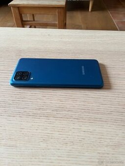 Samsung Galaxy A12 + kryt