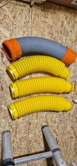 Flexi hadice pro připojení odvětrávacího komínku - 1