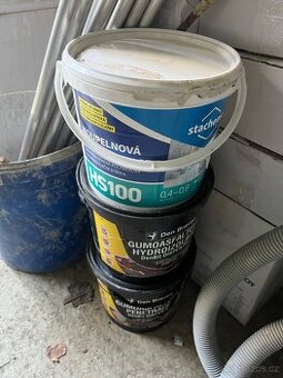 Zbytek hydroizolace a penetrace