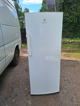 Mrazák Electrolux A++. Noufrost