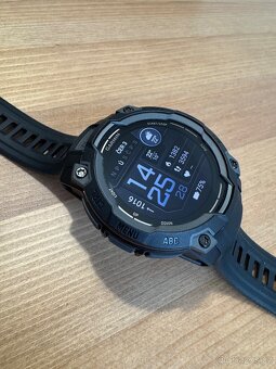 Garmin Instinct 3 – AMOLED 45 mm (černá)