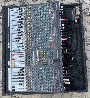 Allen & Heath GL2400 Analogový mixpult + 30m párák
