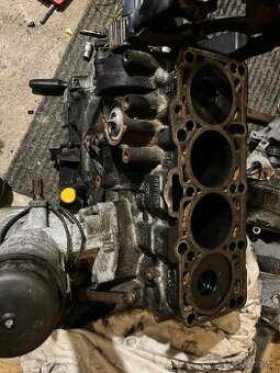 Blok motoru 2.0tdi BSS/BGW