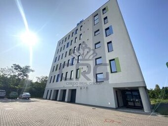 PRONÁJEM NOVĚ VYBUDOVANÉ KANCELÁŘE O CP 21,70 M2 V BRNĚ
