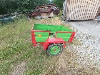 přívěsný vozík za auto