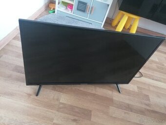 TV Smart Thomson 82"