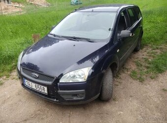 Ford Focus kombi 1 . 6