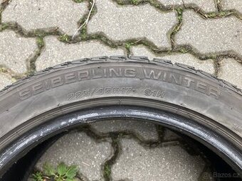 Zimní pneu 225/45/17 - 1
