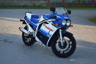 Suzuki GR75A 1986