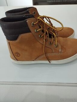 Kotníkové boty Timberland