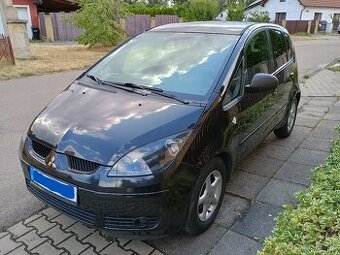 Mitsubishi Colt 1.3i  70 kW  první reg. 2008  pětidveřový