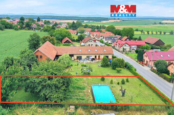 Prodej pozemku k bydlení v Češově