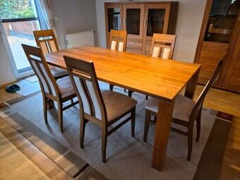 Stůl jídelní dřevěný a 6 židlí - masivní