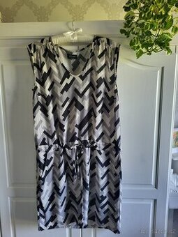 ŠATY MÓDNÍ Z C&A vel.40-42 MOC PĚKNÉ- MÓDNÍ