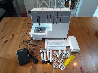 Šicí stroj Coverlock Pfaff 3.0