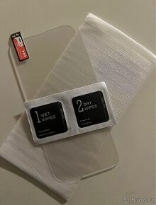 Ochranné sklo iPhone 16 PRO