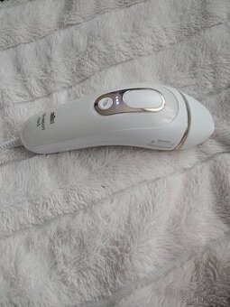 Braun IPL Silk expert Pro 5