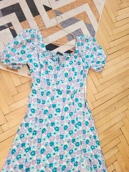 Nádherné ženské midi šaty sinsay L